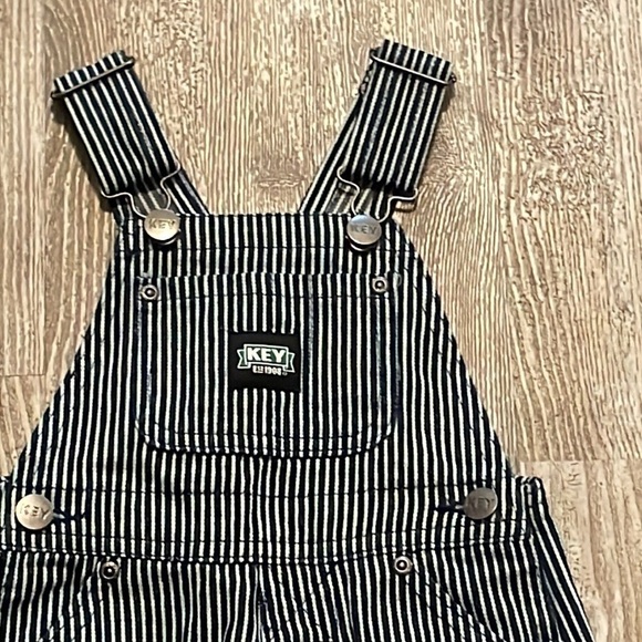 Key 12 month - Picture 2 of 5